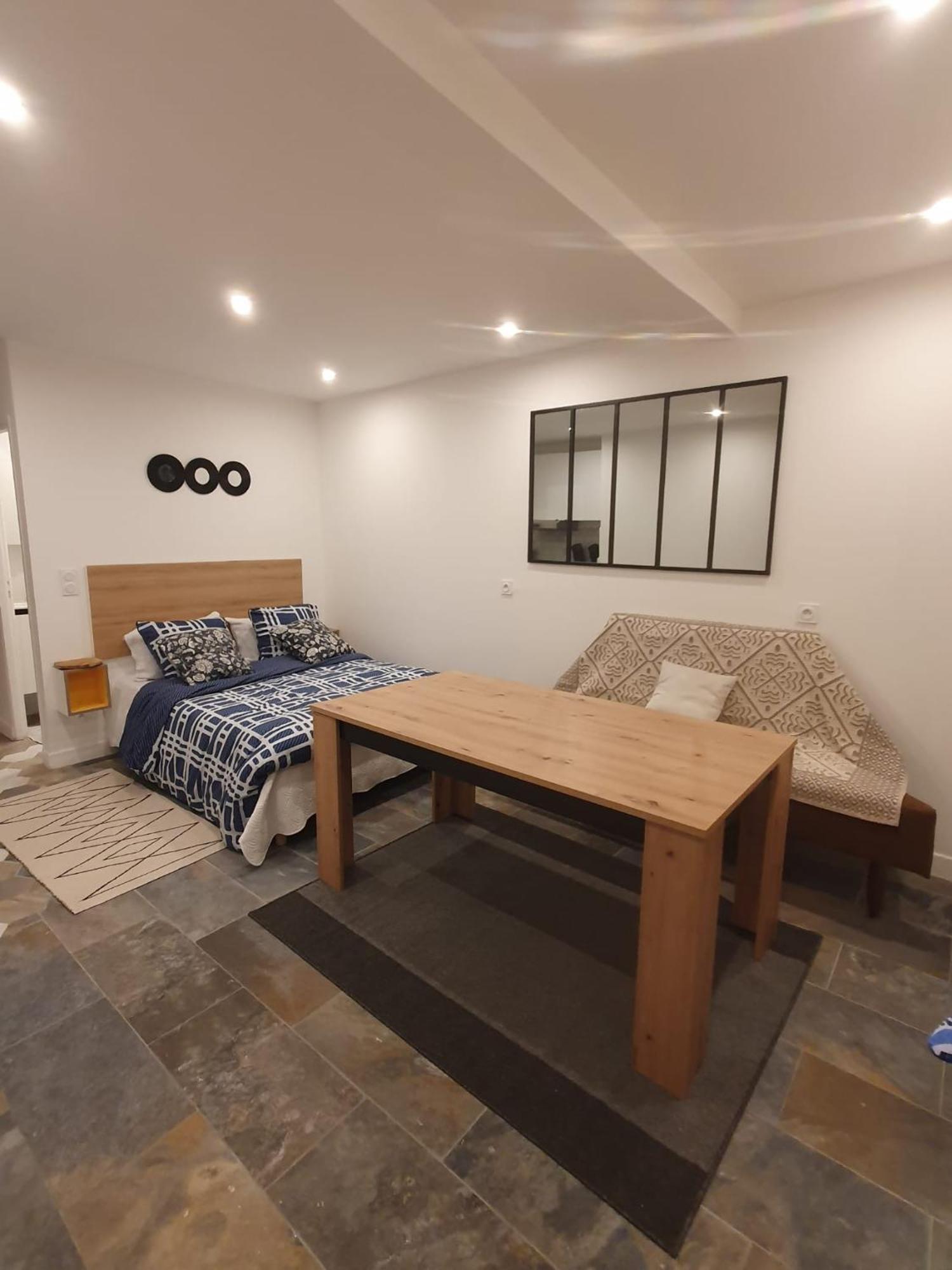 Beau Studio Moderne Proche De Cdg/Paris/Parc D'Expo Aulnay-sous-Bois Ngoại thất bức ảnh