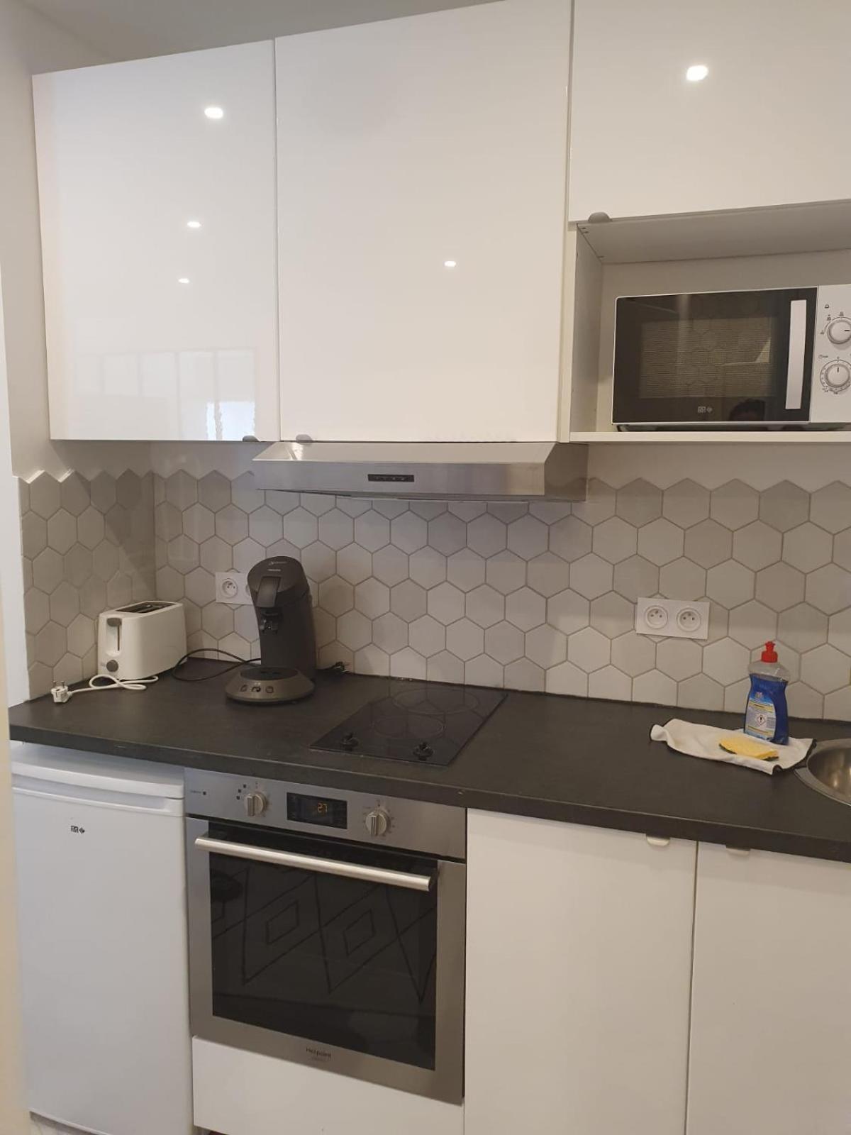 Beau Studio Moderne Proche De Cdg/Paris/Parc D'Expo Aulnay-sous-Bois Ngoại thất bức ảnh