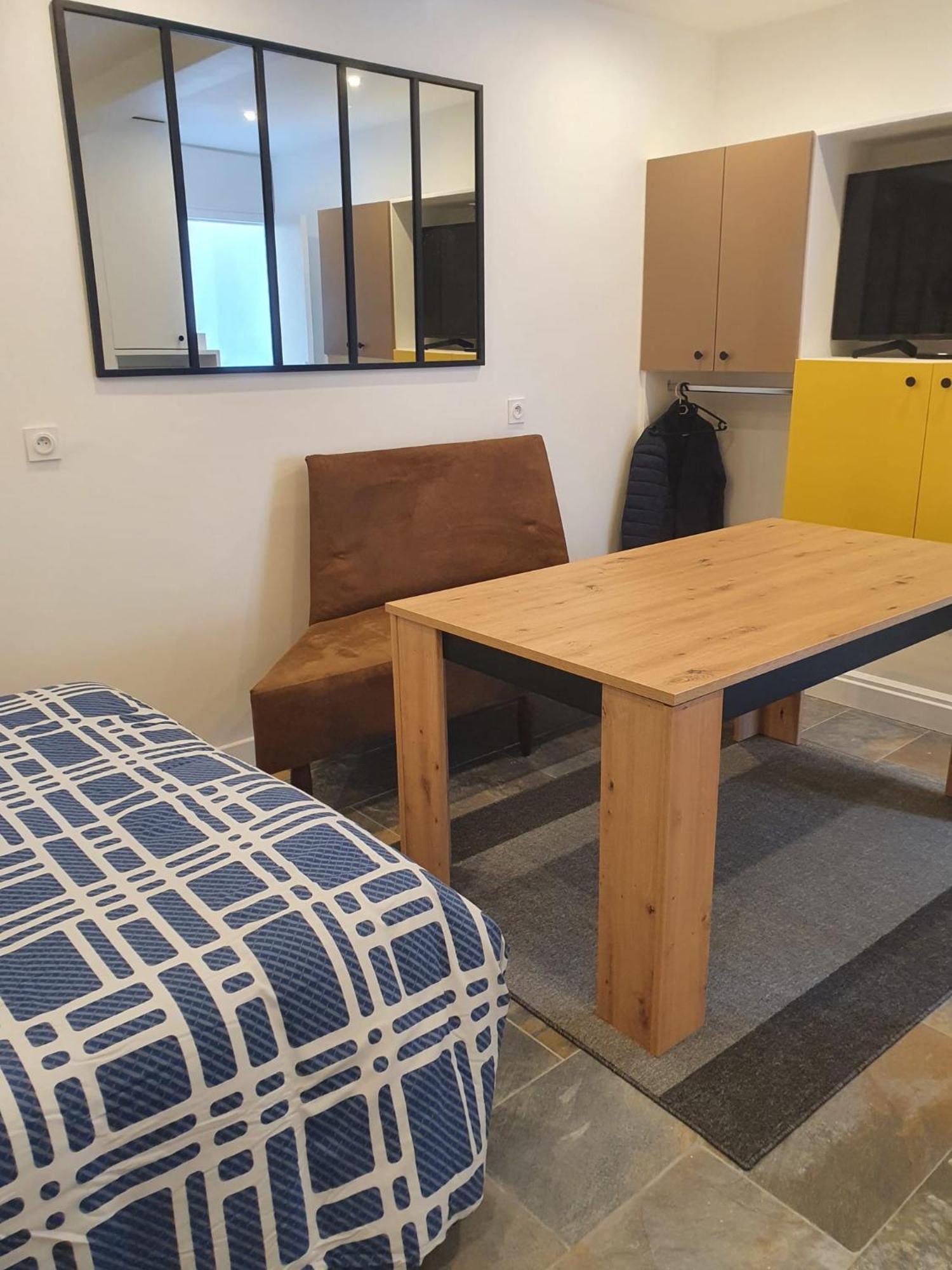 Beau Studio Moderne Proche De Cdg/Paris/Parc D'Expo Aulnay-sous-Bois Ngoại thất bức ảnh